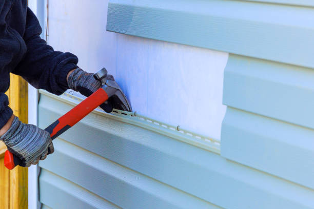 Reliable Emergency Siding Repair contractor in Bloomington, IL by All Pro Siding Demarest